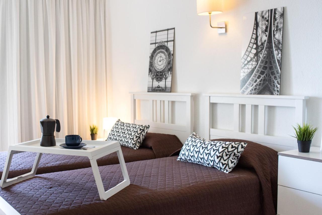 ロスクリスティアーノスComodoro Cristianos Beach Vivienda Vacacionalアパートメント エクステリア 写真